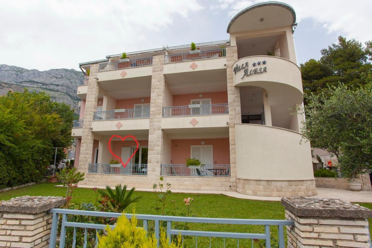 Villa Alesa Tučepi Buitenkant foto