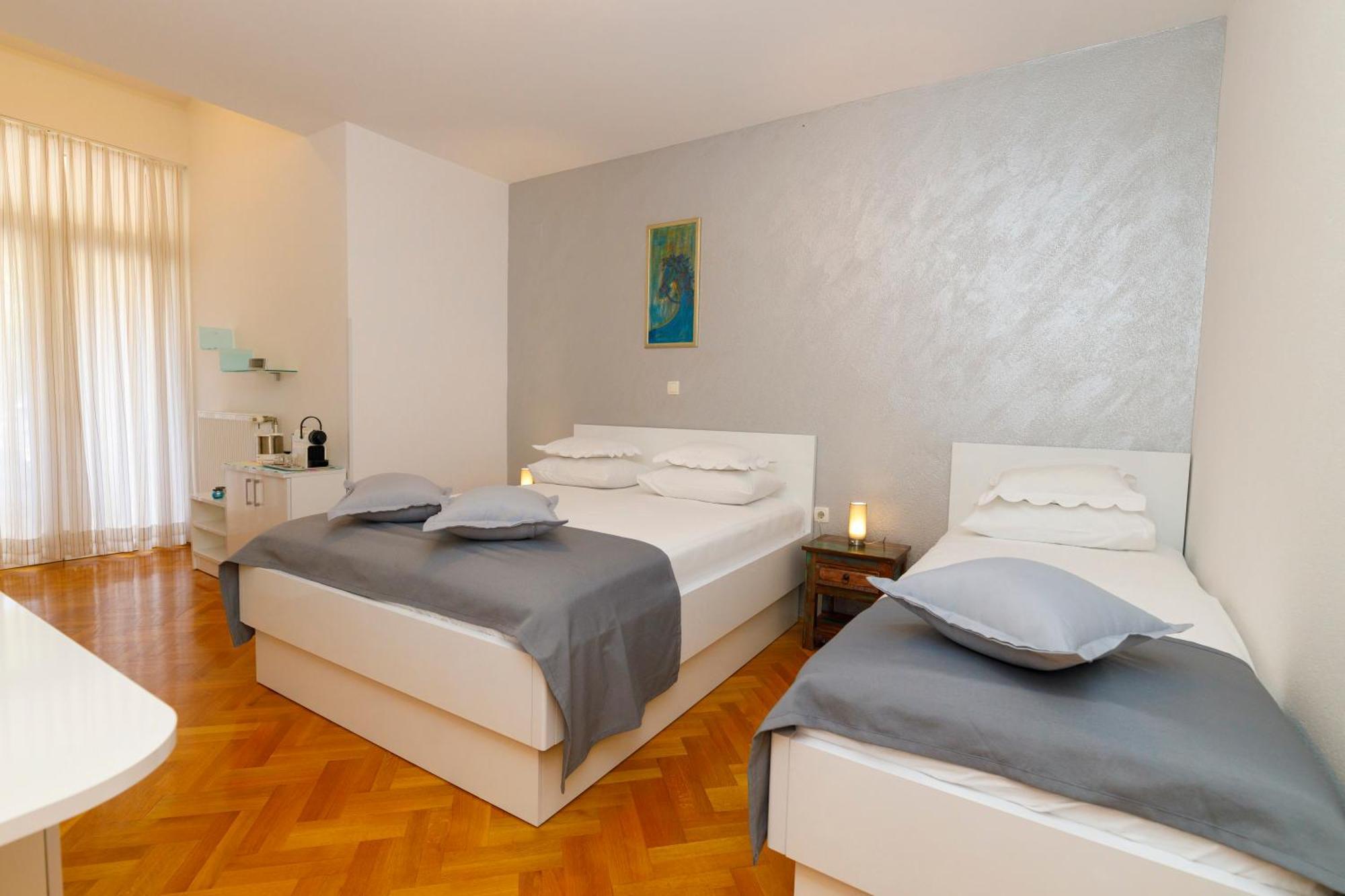 Villa Alesa Tučepi Buitenkant foto